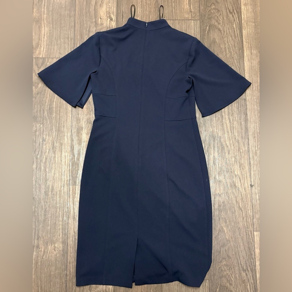 Vince Camuto Navy Scuba Crepe Bodycon Dress | Size 8 - Picture 3 of 5